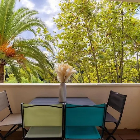 アパート Escapade Ensoleillee A 5 Min De La ラシオタ