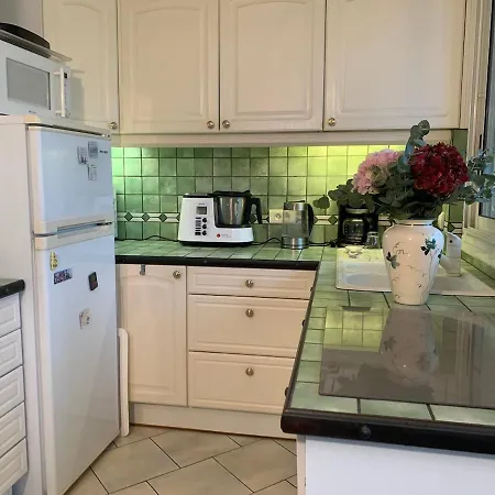 Escapade Ensoleillee A 5 Min De La Апартаменты Ла-Сьота